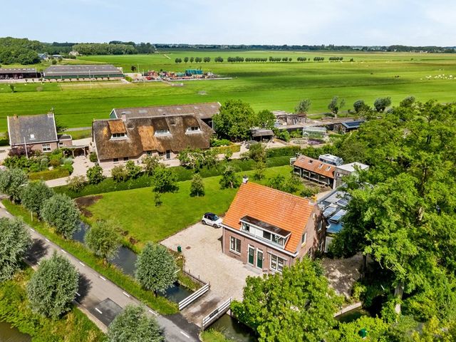 Loosdorp 32, Leerdam