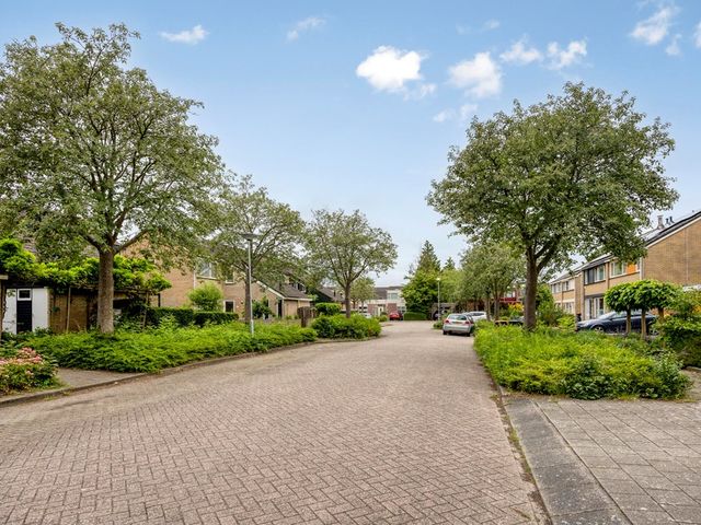 Sluisdeur 34, Grootebroek