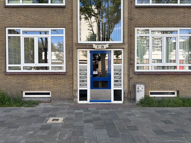 Groen van Prinstererlaan 21, 's-Gravenhage