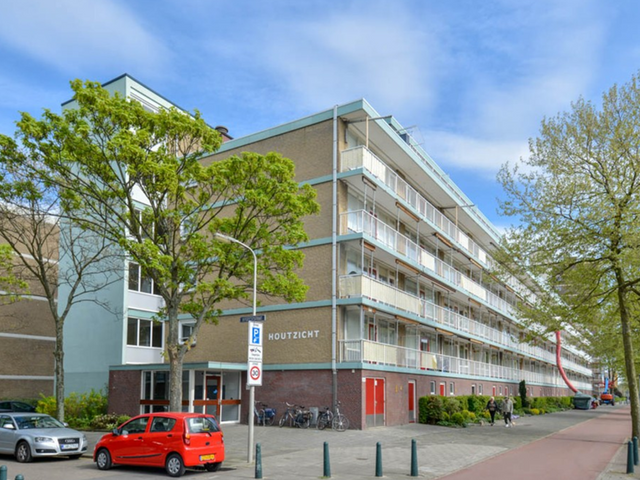 Leyweg 52A, 's-Gravenhage