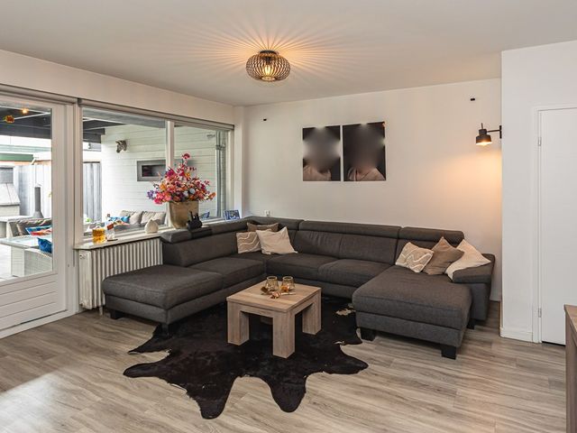 Helfrichstraat 8, Groesbeek