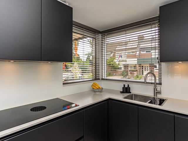 Helfrichstraat 8, Groesbeek