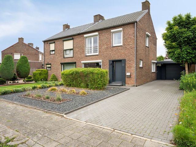Burg de Witstraat 22, Elsloo