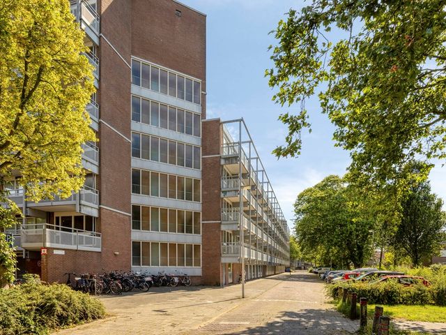 Roodborststraat 57, Leiderdorp