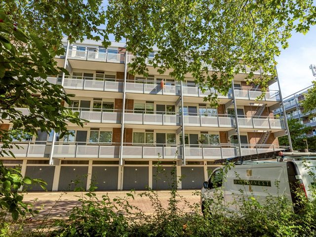 Roodborststraat 57, Leiderdorp