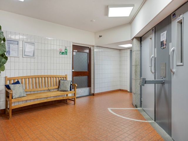 Roodborststraat 57, Leiderdorp