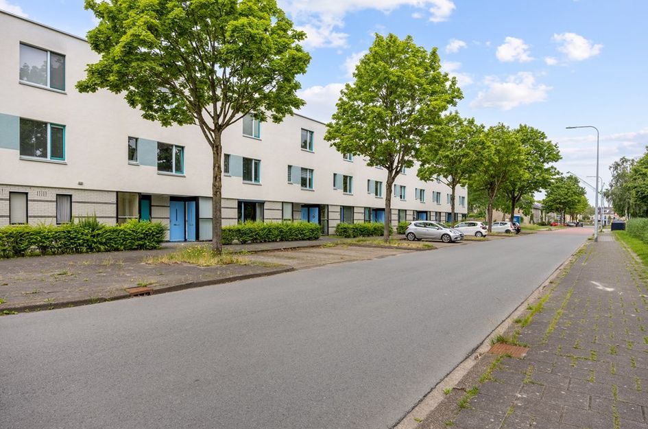 J.M. den Uylstraat 221