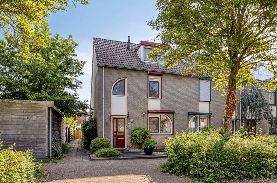 Herman de Manstraat 28