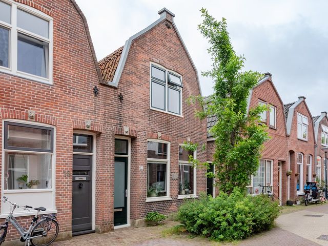 Merensstraat 16, Hoorn