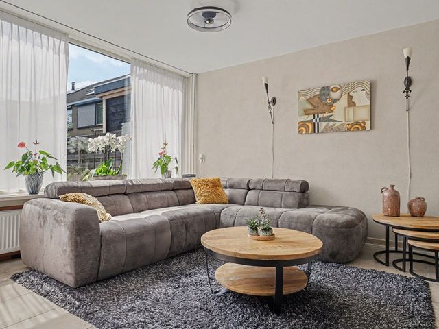 Rietgansstraat 31, Strijen