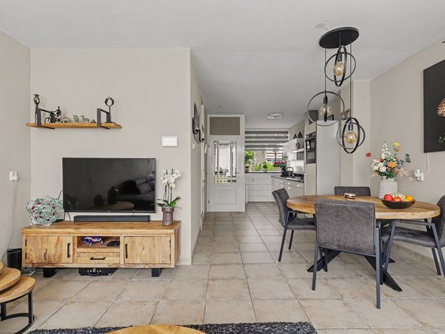 Rietgansstraat 31, Strijen