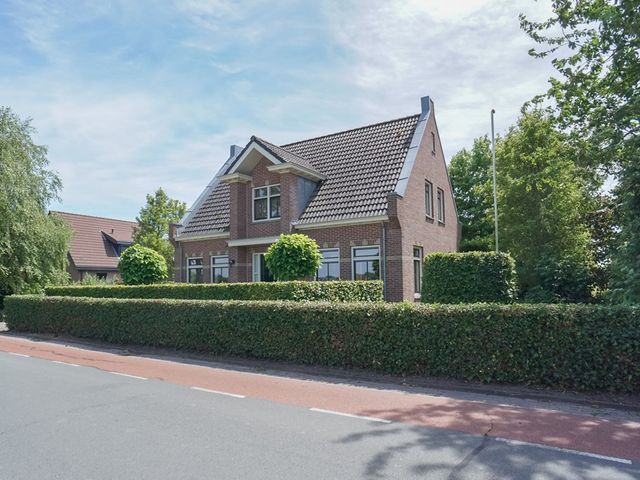 Rijdersstraat 6, 't Veld