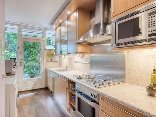Melis Stokezijde 118, 's-Gravenhage
