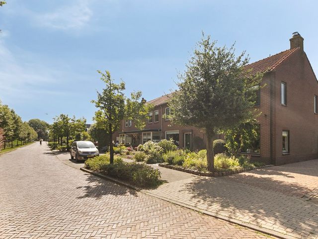 Stadsgracht 27, Bunschoten-Spakenburg
