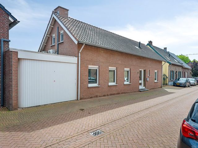Lindestraat 1, Echt