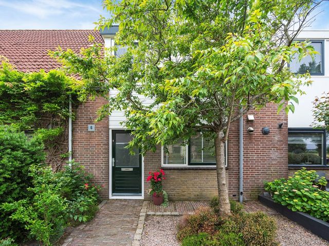 Zonnedauw 6, Uitgeest