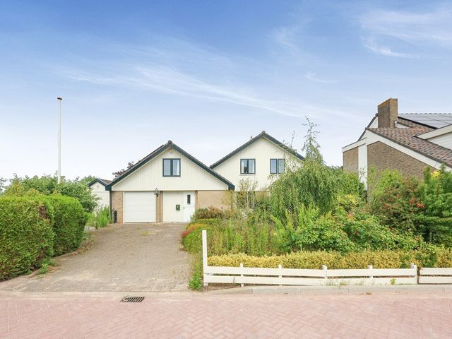 De Kuil 6, Uitgeest