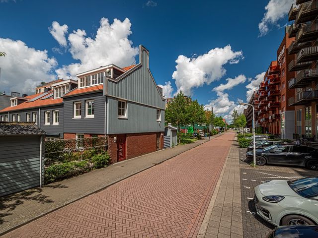 Vurehout 44, Zaandam
