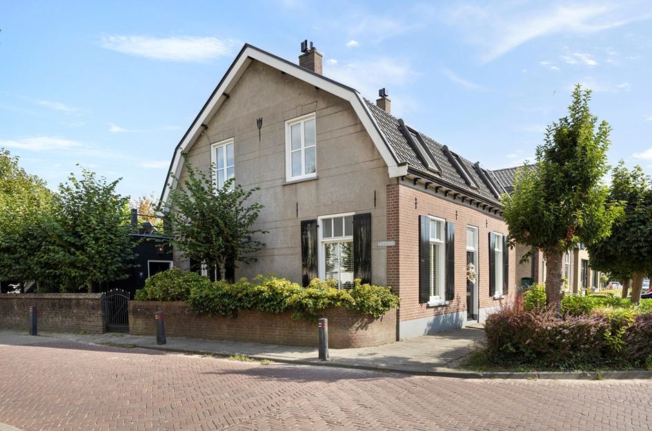 Dorpsstraat 38