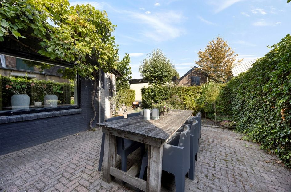 Dorpsstraat 38
