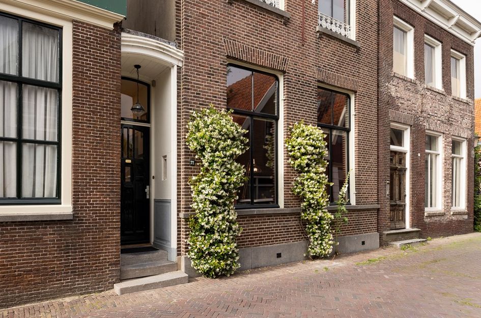 Rechtestraat 72