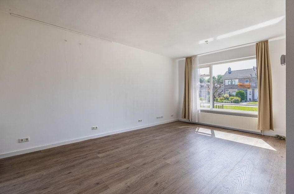 Burg van Wageningenlaan 11