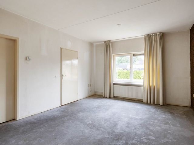 Irenestraat 6, Sebaldeburen