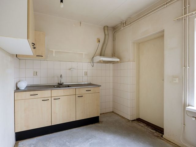 Irenestraat 6, Sebaldeburen