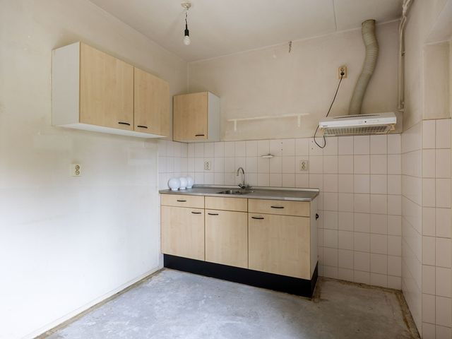 Irenestraat 6, Sebaldeburen