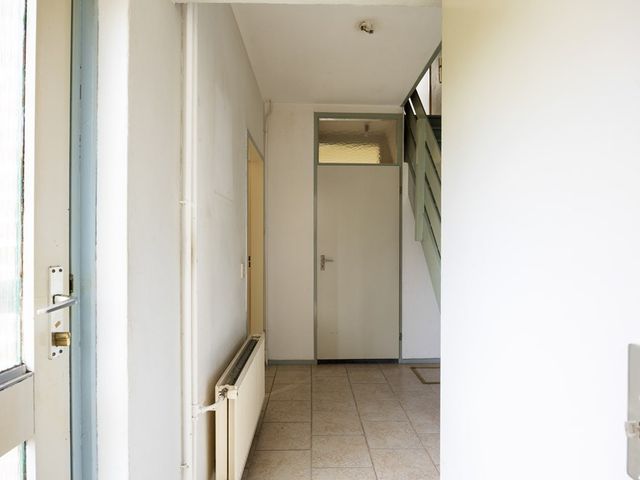 Irenestraat 6, Sebaldeburen