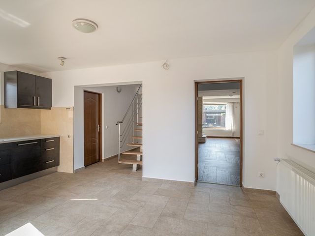 Resedastraat 15, Enschede
