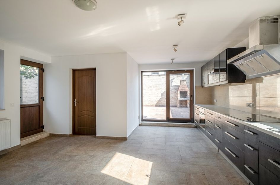 Resedastraat 15