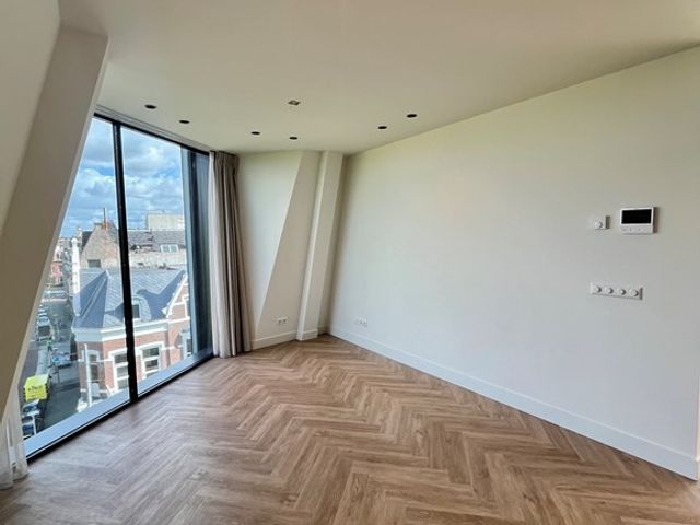 's-Gravendijkwal 130M, Rotterdam