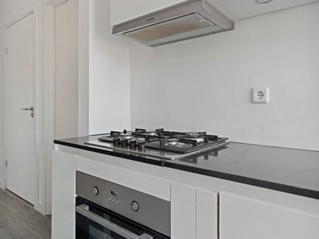 Linnaeusstraat 61, 's-Gravenhage