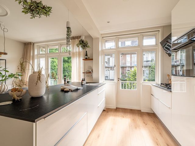 Woestduinstraat 107 2, Amsterdam
