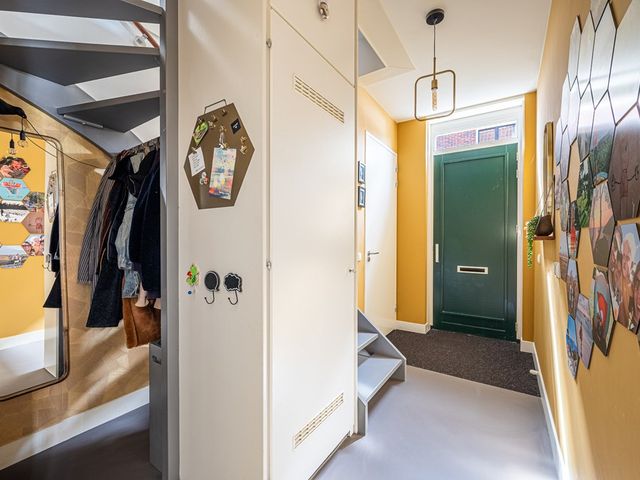Zuiderzeelaan 27, Landsmeer