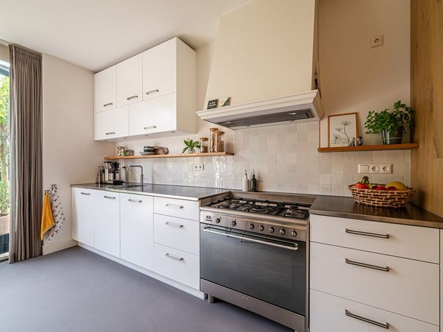 Zuiderzeelaan 27, Landsmeer