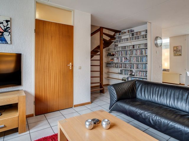 Holsberg 24, Urmond