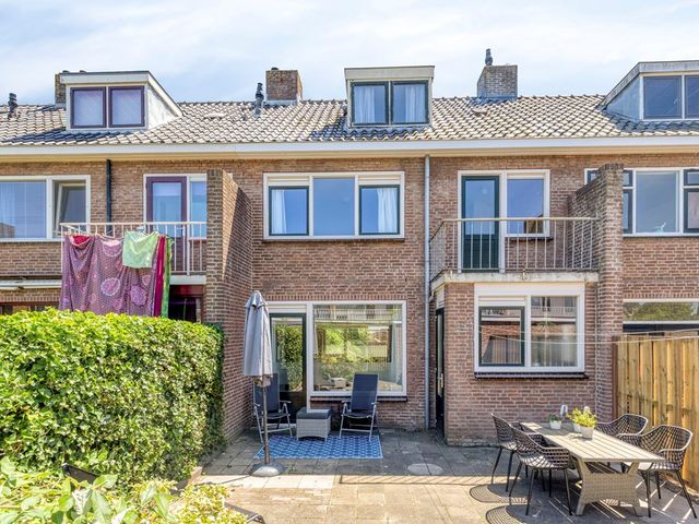 Beatrixstraat 5, Leiderdorp