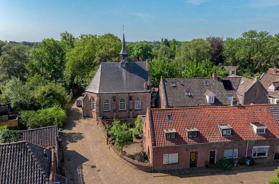Dorpstraat 1