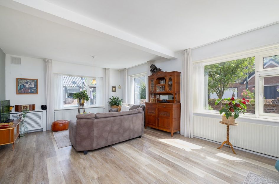 Dorpstraat 1