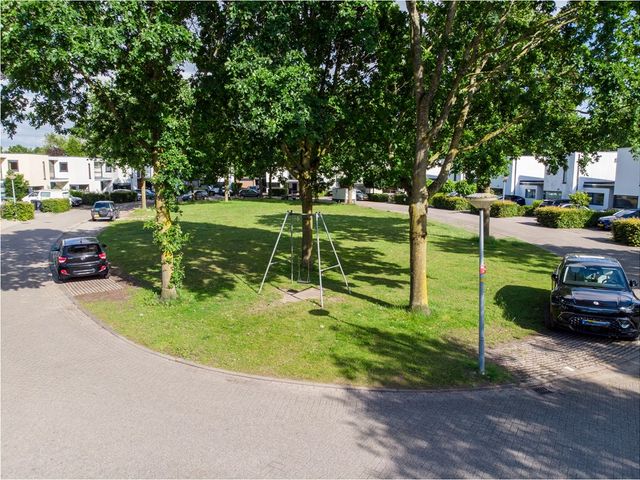 Stijn Streuvelshof 4, Almere