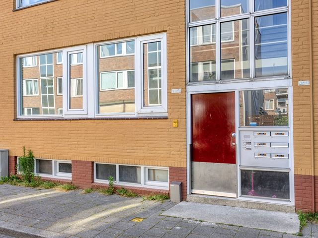 Wieringerstraat 30A, Rotterdam