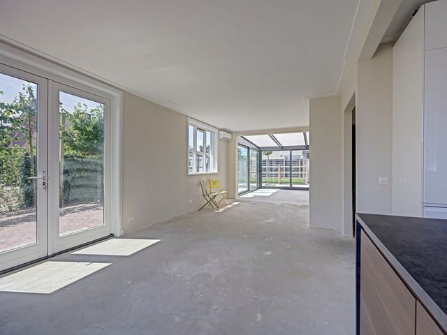 Pastoor Gribnaustraat 6, Giesbeek