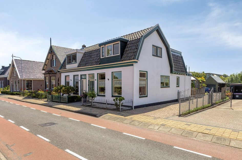 Hoofdstraat 30