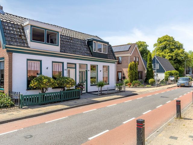 Hoofdstraat 30, Bovenkarspel