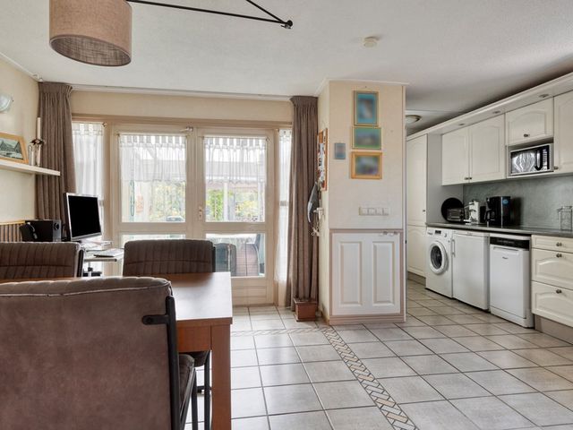 Hoofdstraat 30, Bovenkarspel