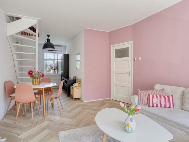 Waalstraat 8, Hendrik-Ido-Ambacht