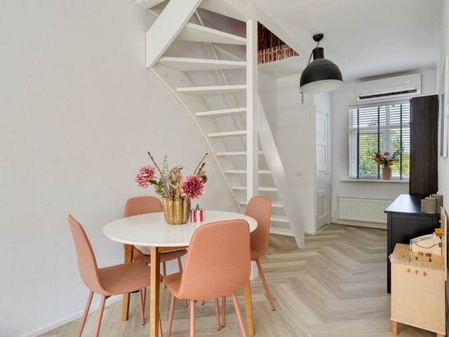 Waalstraat 8, Hendrik-Ido-Ambacht