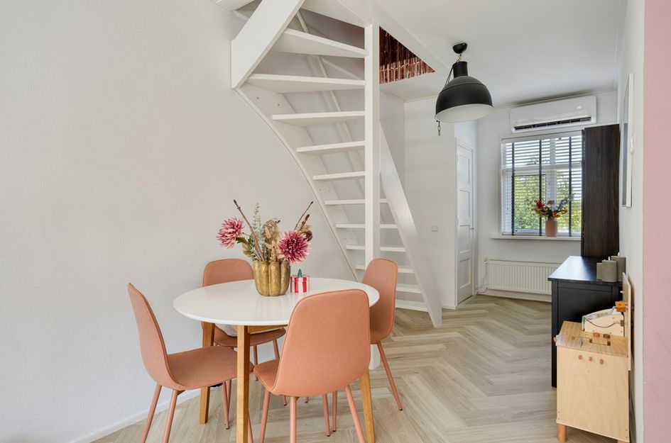 Waalstraat 8